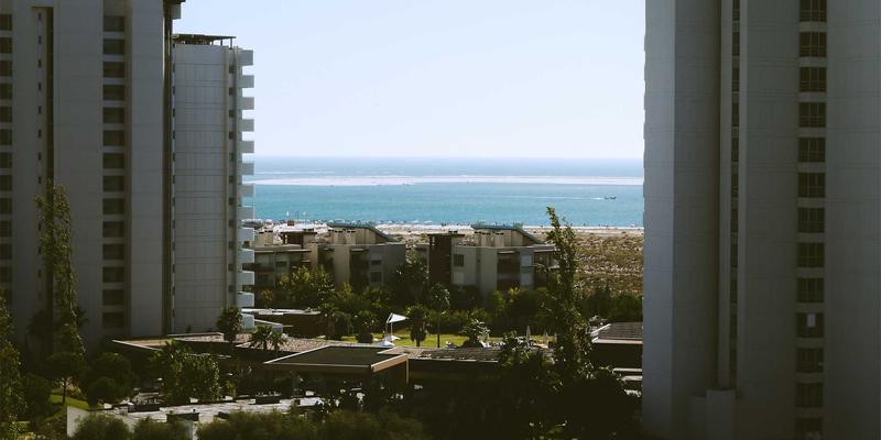 RRS可水洗蚕丝被与羽绒被选购攻略：破解高端床品清洁难题，享受现代家纺新体验